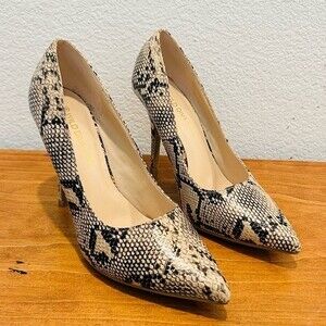 Wild Diva Lounge Snakeskin Vegan Leather Heels Women's Sz. 7.5 Pointed Toe Pump